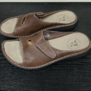 Merrell Tetra Trove Slides Sandals Brownstone 9 us